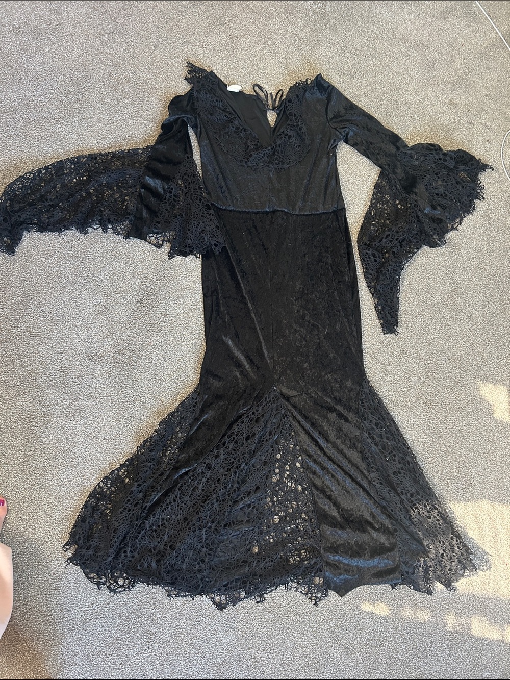 Black Lace Trim Velvet Maxi Dress - Halloween Women's